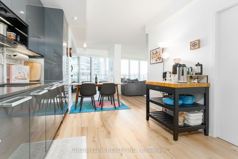 Photo 1 at 2008 - 117 McMahon Drive, Bayview Village, Toronto