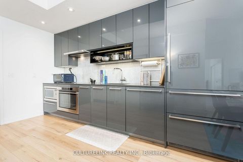 Photo 3 at 2008 - 117 McMahon Drive, Bayview Village, Toronto