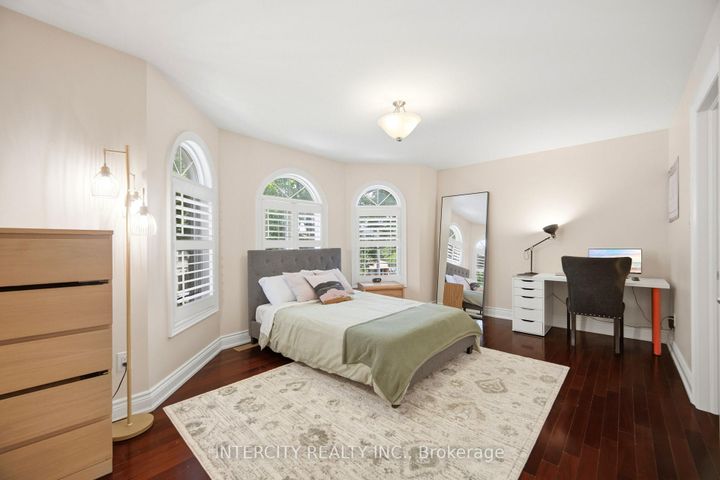 Photo 26 at 25 Lockheed Boulevard, Humber Heights, Toronto
