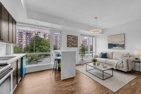 Photo 8 at 305 - 639 Lawrence Avenue, Lawrence, Toronto