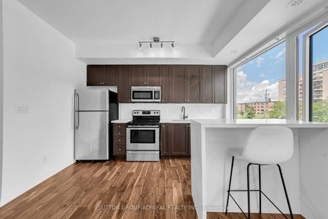 Photo 11 at 305 - 639 Lawrence Avenue, Lawrence, Toronto