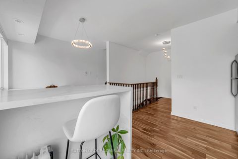 Photo 13 at 305 - 639 Lawrence Avenue, Lawrence, Toronto