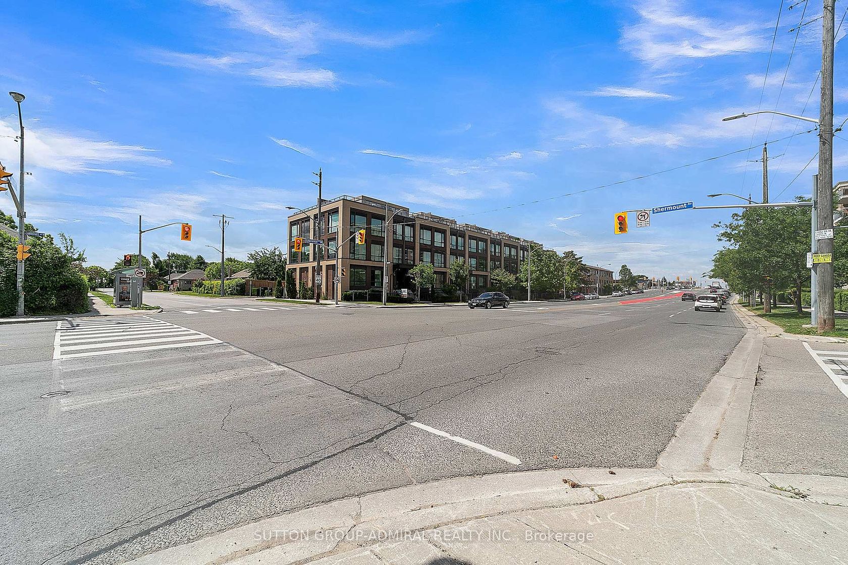 305 - 639 Lawrence Avenue, Lawrence, Toronto photo 1