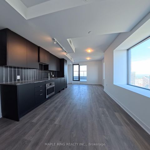 Photo 7 at 5402 - 2920 Highway 7 Road, Concord, Vaughan