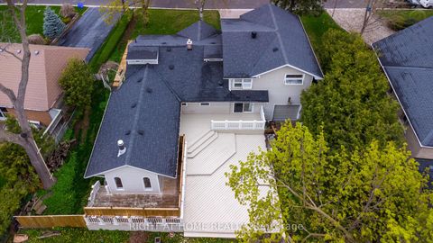 Photo 1 at 120 Wright Street, Mill Pond, Richmond Hill