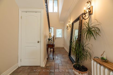 Photo 18 at 120 Wright Street, Mill Pond, Richmond Hill