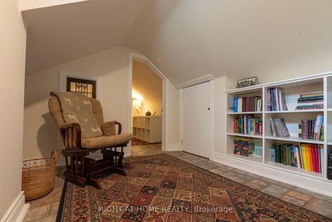 Photo 24 at 120 Wright Street, Mill Pond, Richmond Hill