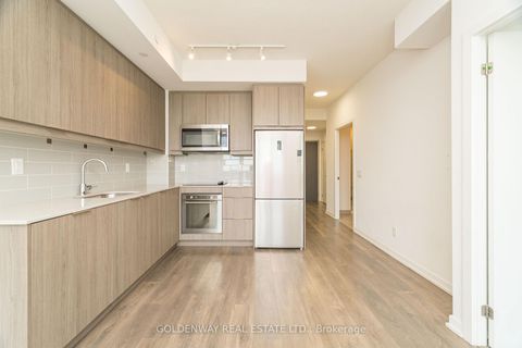 Photo 10 at 2809 - 32 Forest Manor Road, Henry Farm, Toronto