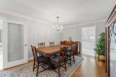Photo 9 at 10 Millcreek Crescent, Brownridge, Vaughan