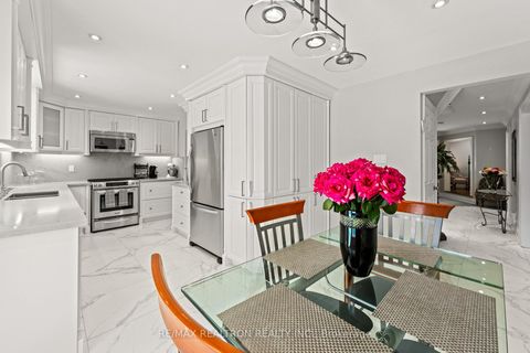 Photo 13 at 10 Millcreek Crescent, Brownridge, Vaughan