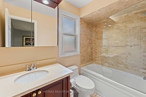 Photo 34 at 10 Millcreek Crescent, Brownridge, Vaughan