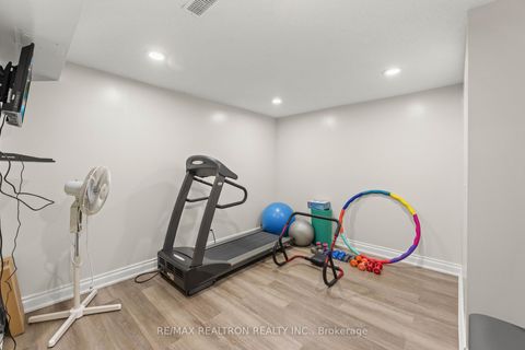 Photo 39 at 10 Millcreek Crescent, Brownridge, Vaughan