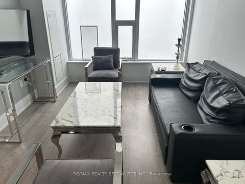 Photo 7 at 6001 - 10 York Street, Waterfront Communities C1, Toronto