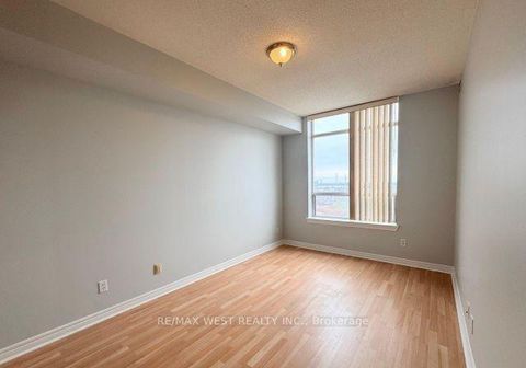 Photo 9 at PH7 - 1700 Eglinton Avenue, Victoria Village, Toronto