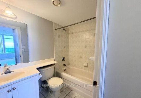 Photo 13 at PH7 - 1700 Eglinton Avenue, Victoria Village, Toronto
