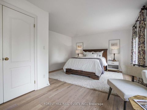Photo 12 at 125 Spring Garden Avenue, Willowdale East, Toronto