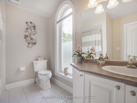 Photo 20 at 125 Spring Garden Avenue, Willowdale East, Toronto