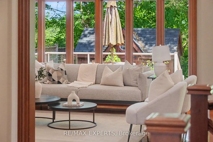 Photo 11 at 91 Napier Street, Kleinburg, Vaughan