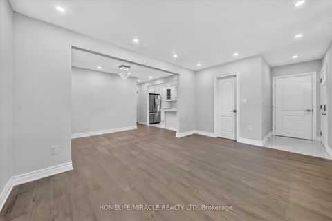 Photo 6 at 46 Singleton Road, Maryvale, Toronto
