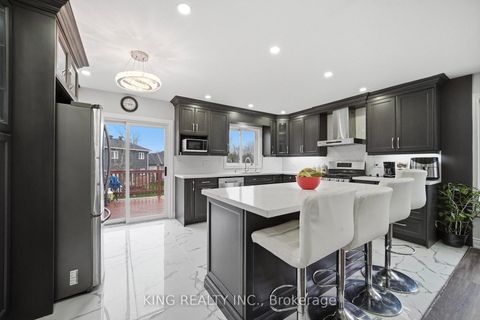 Photo 5 at 1181 Arnold Street, Lefroy, Innisfil