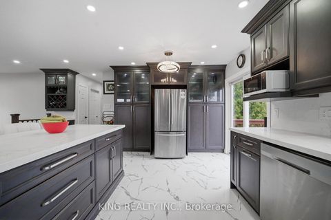 Photo 8 at 1181 Arnold Street, Lefroy, Innisfil