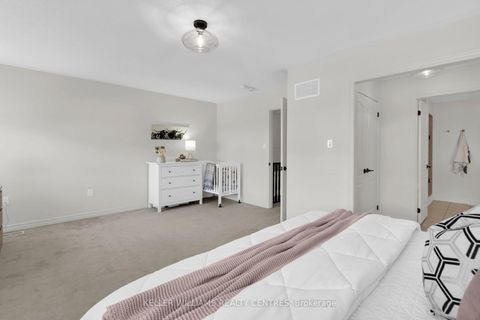 Photo 21 at 82 Scotia Road, Sutton & Jackson's Point, Georgina