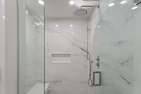 Photo 24 at 141 Chaplin Crescent, Forest Hill South, Toronto