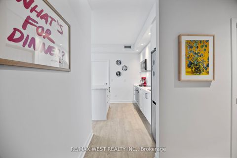 Photo 5 at 3902 - 1928 Lake Shore Boulevard W, South Parkdale, Toronto