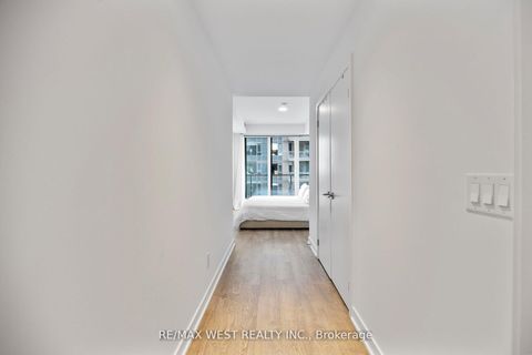 Photo 15 at 3902 - 1928 Lake Shore Boulevard W, South Parkdale, Toronto