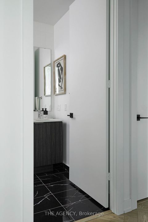 Photo 11 at PH03 - 327 King Street, Waterfront Communities C1, Toronto
