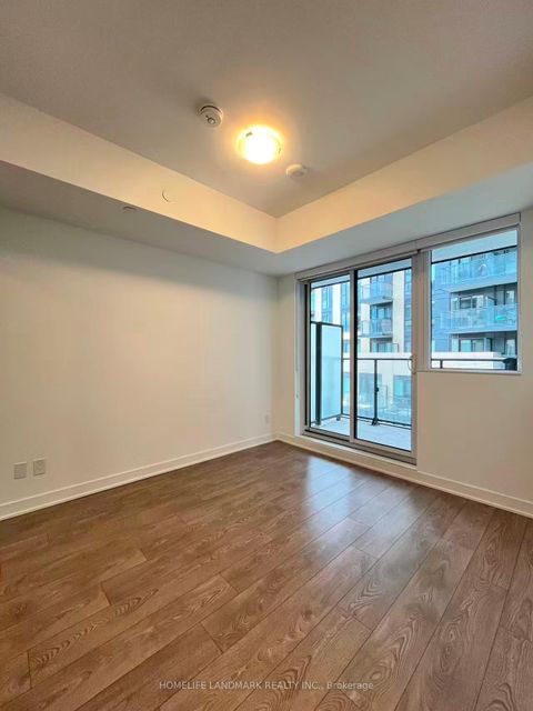Photo 4 at 814 - 543 Richmond Street W, Waterfront Communities C1, Toronto