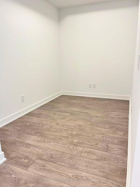 Photo 5 at 814 - 543 Richmond Street W, Waterfront Communities C1, Toronto