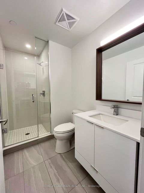Photo 7 at 814 - 543 Richmond Street W, Waterfront Communities C1, Toronto