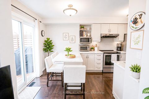 Photo 3 at 46 Blacksmith Lane, Williamsburg, Whitby
