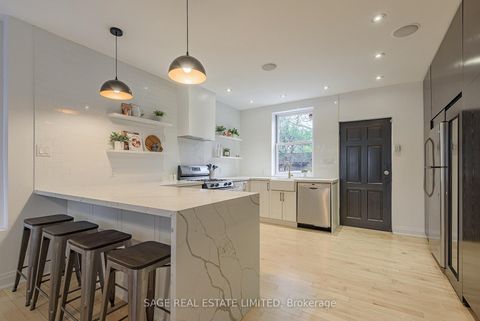 Photo 9 at 86 Dupont Street, Annex, Toronto