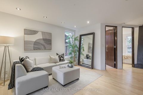 Photo 12 at 86 Dupont Street, Annex, Toronto