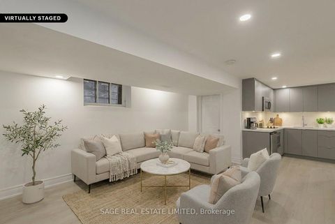 Photo 31 at 86 Dupont Street, Annex, Toronto