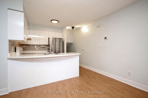 Photo 3 at 369 - 415 Jarvis Street, South St. James Town, Toronto