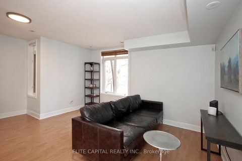 Photo 8 at 369 - 415 Jarvis Street, South St. James Town, Toronto