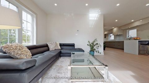 Photo 8 at 470 Doubletree Lane, Summerhill Estates, Newmarket