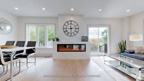 Photo 11 at 470 Doubletree Lane, Summerhill Estates, Newmarket