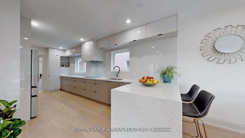 Photo 12 at 470 Doubletree Lane, Summerhill Estates, Newmarket