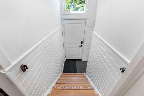 Photo 7 at 12 - 1 Davisbrook Boulevard, Sullivan, Toronto