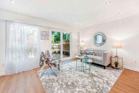 Photo 19 at 12 - 1 Davisbrook Boulevard, Sullivan, Toronto