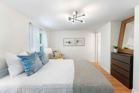 Photo 34 at 12 - 1 Davisbrook Boulevard, Sullivan, Toronto