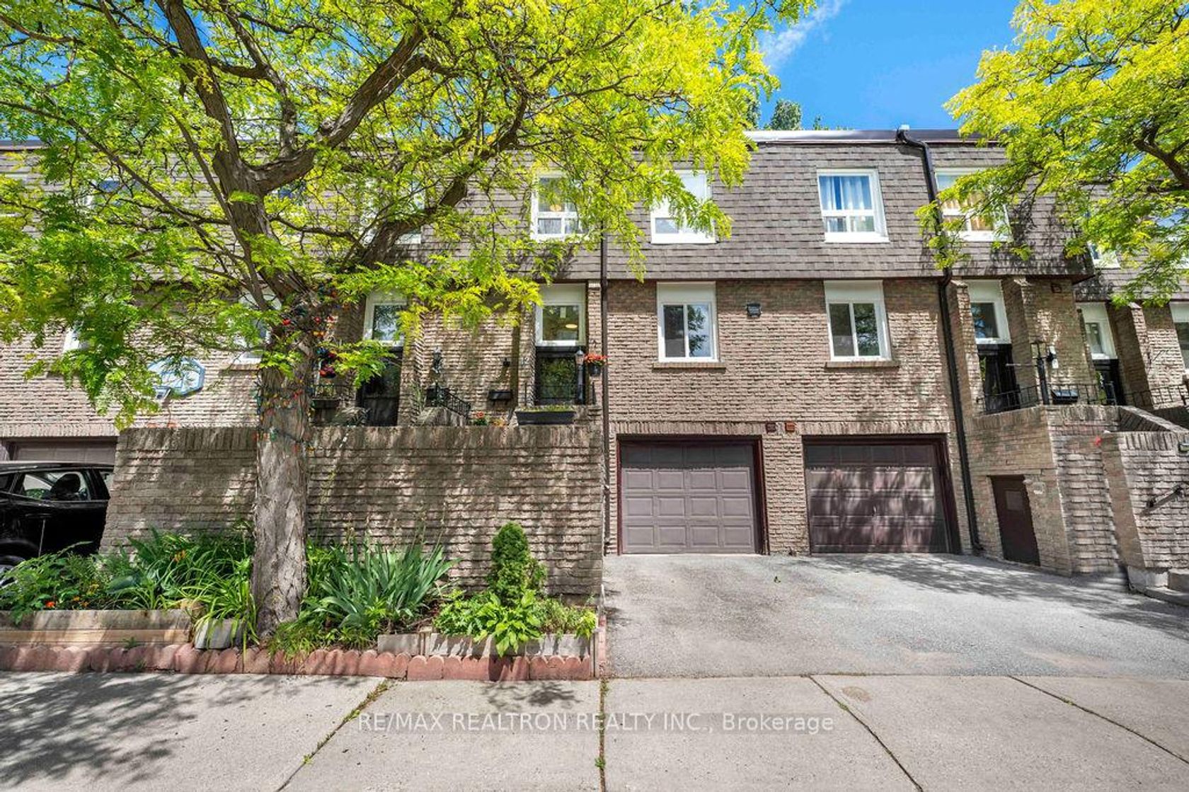 12 - 1 Davisbrook Boulevard, Sullivan, Toronto 