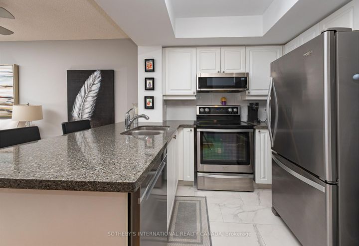 Photo 4 at 2108 - 1 Rean Drive, Bayview Village, Toronto