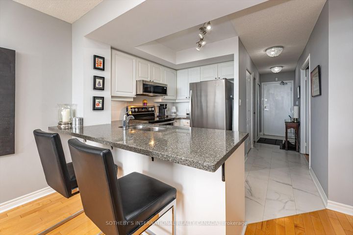Photo 7 at 2108 - 1 Rean Drive, Bayview Village, Toronto