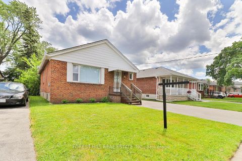 Photo 2 at 19 Silvercrest Avenue, Alderwood, Toronto