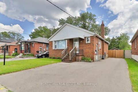 Photo 3 at 19 Silvercrest Avenue, Alderwood, Toronto